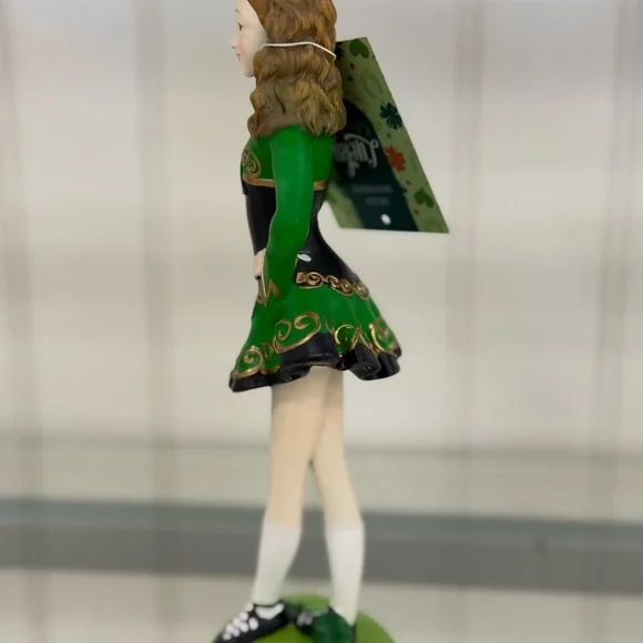 Irish Dance Figurine in Green Dress - Picture 2 of 3